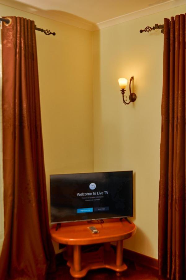 Seven Skies Hotel Arusha Bagian luar foto