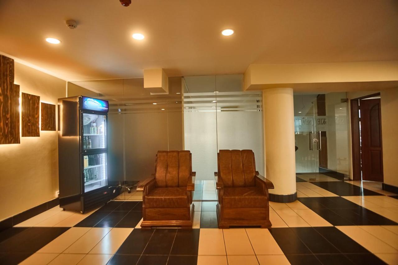 Seven Skies Hotel Arusha Bagian luar foto